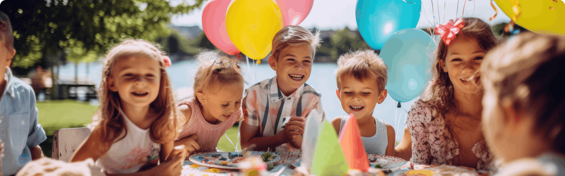 I have gathered the best outdoor event decoration ideas for you